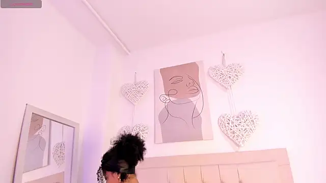 daiana curly online show from February 3, 2025, 1:30 pm