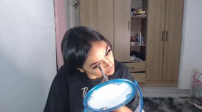 fairylatin222 online show from January 23, 2025, 10:01 am