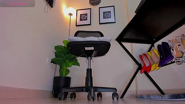 Snapshot of Vero_Starxx chatting on June 25, 2026, 7:40 pm Vero Starxx online show from June 25, 2026, 7:40 pm