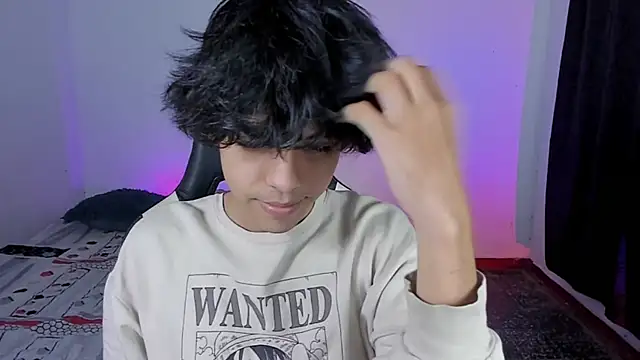 Alan26  online show from November 11, 2025, 10:54 pm