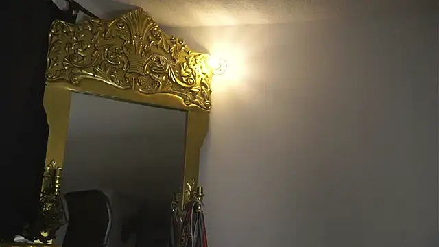 Snapshot of dantecoppolaa_ chatting on January 23, 2025, 12:35 am dantecoppolaa online show from January 23, 2025, 12:35 am