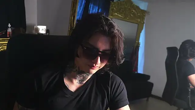 Snapshot of dantecoppolaa_ chatting on February 1, 2025, 3:18 pm dantecoppolaa online show from February 1, 2025, 3:18 pm