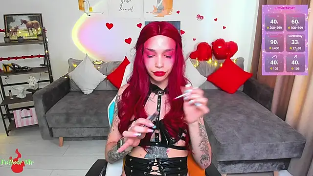 Snapshot of LeylaNoiry chatting on February 19, 2025, 2:44 pm LeylaNoiry online show from February 19, 2025, 2:44 pm