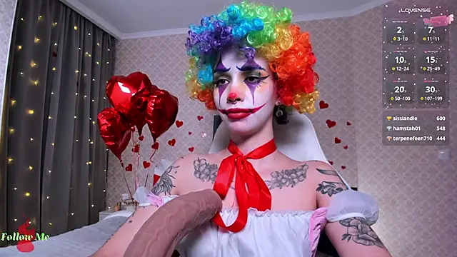 Snapshot of LeylaNoiry chatting on February 23, 2025, 9:16 pm LeylaNoiry online show from February 23, 2025, 9:16 pm