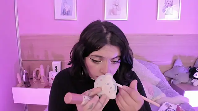 Sachi Meow online show from February 28, 2025, 3:04 pm