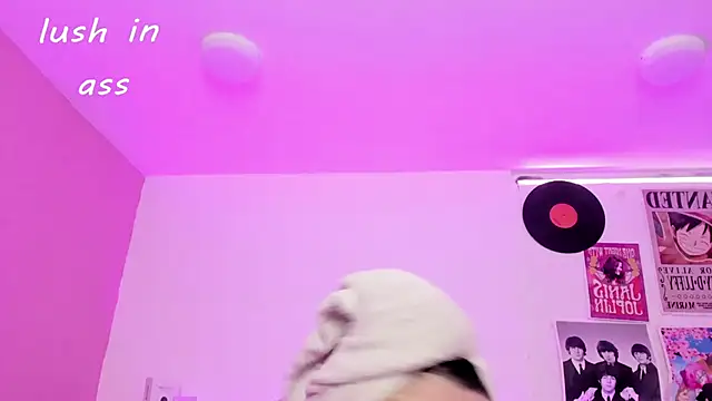 Sachi Meow online show from February 17, 2026, 7:20 pm