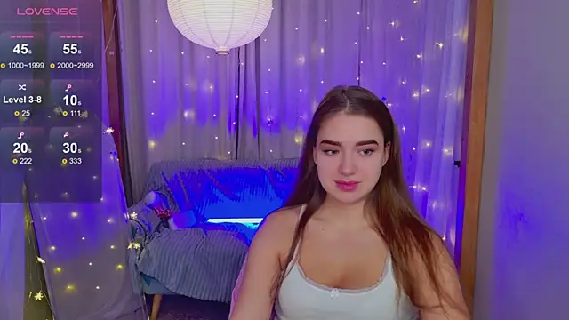 LovelyJessie online show from December 30, 2024, 1:36 pm