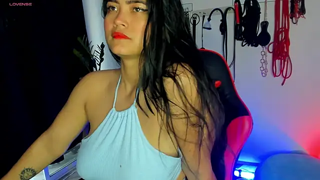 scarlet-kennedy98 online show from December 14, 2024, 10:39 pm