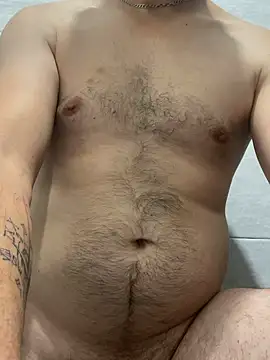 vanho29 online show from October 8, 2025, 1:03 am