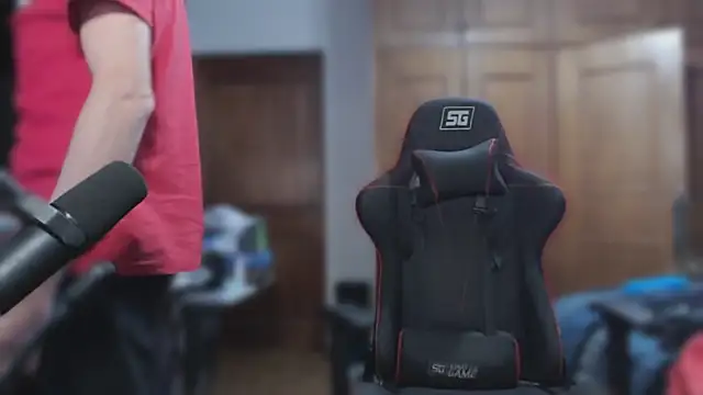 XxEnderxX online show from February 14, 2026, 5:26 am