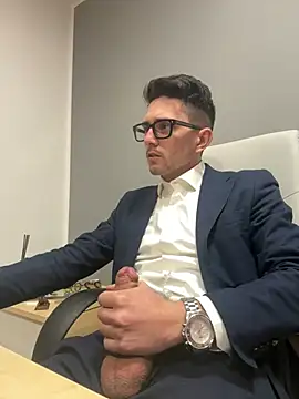 masterboss  online show from January 20, 2025, 12:39 pm