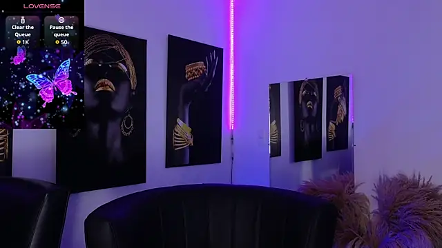 Snapshot of _brenna_hanson chatting on October 31, 2025, 7:15 pm brenna hanson online show from October 31, 2025, 7:15 pm