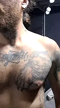 Snapshot of raymon616 chatting on October 3, 2025, 3:58 am raymon616 online show from October 3, 2025, 3:58 am