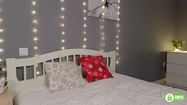 Snapshot of CutieBeauty chatting on January 16, 2025, 3:02 pm CutieBeauty online show from January 16, 2025, 3:02 pm