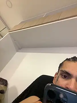 aangie  uwu online show from February 26, 2025, 3:32 am