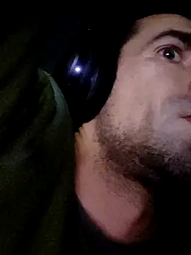 Snapshot of Smaukymui chatting on October 16, 2025, 5:14 pm Smaukymui online show from October 16, 2025, 5:14 pm