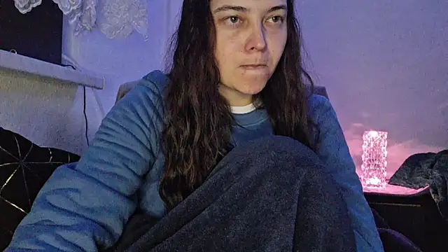 Cyndee Winter online show from March 16, 2025, 6:23 pm