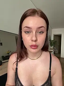 MaribelRiver online show from June 4, 2026, 1:39 pm