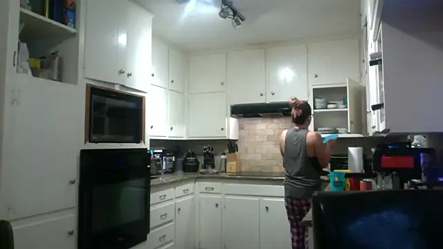 bella8769 online show from February 26, 2026, 2:38 pm