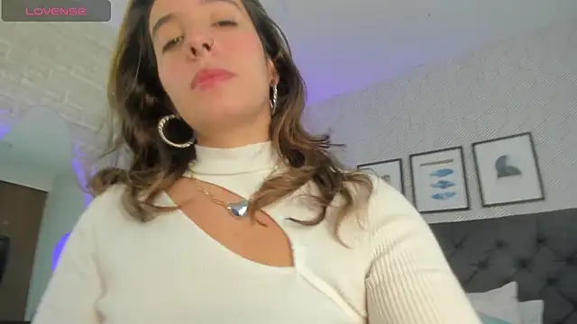 Snapshot of emma__smith1 chatting on March 19, 2025, 12:23 pm emma smith1 online show from March 19, 2025, 12:23 pm