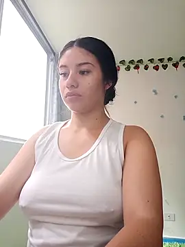 tara20  online show from March 5, 2025, 3:07 pm