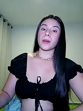 tara20  online show from September 28, 2025, 6:19 am