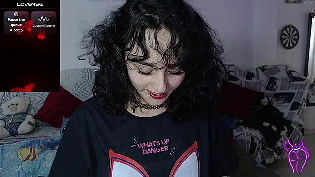 Snapshot of kitty22_ chatting on February 11, 2025, 3:18 pm kitty22 online show from February 11, 2025, 3:18 pm