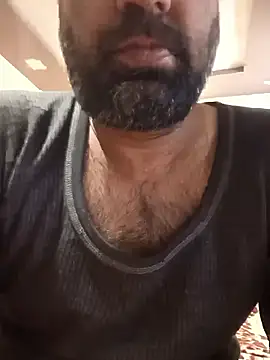 Snapshot of lund_lol chatting on February 15, 2025, 6:33 am lund lol online show from February 15, 2025, 6:33 am