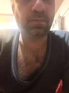 Snapshot of lund_lol chatting on February 15, 2025, 7:17 pm lund lol online show from February 15, 2025, 7:17 pm