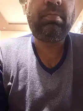 Snapshot of lund_lol chatting on February 21, 2025, 7:12 am lund lol online show from February 21, 2025, 7:12 am