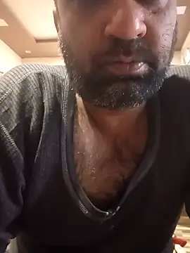 Snapshot of lund_lol chatting on February 24, 2025, 10:48 am lund lol online show from February 24, 2025, 10:48 am