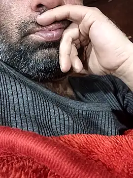 Snapshot of lund_lol chatting on February 28, 2025, 5:26 pm lund lol online show from February 28, 2025, 5:26 pm