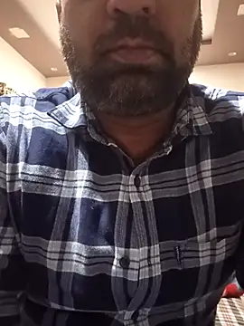 Snapshot of lund_lol chatting on March 6, 2025, 1:35 pm lund lol online show from March 6, 2025, 1:35 pm