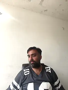 Snapshot of lund_lol chatting on March 10, 2026, 9:36 am lund lol online show from March 10, 2026, 9:36 am