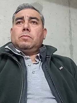 Manolete007x online show from May 20, 2026, 10:27 pm