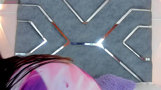 Snapshot of LucciaPorter chatting on March 2, 2026, 2:02 pm LucciaPorter online show from March 2, 2026, 2:02 pm