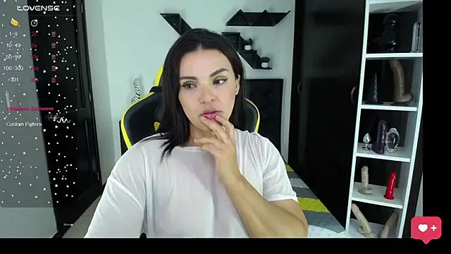 kendalladam online show from September 27, 2025, 7:19 pm