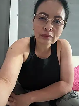 Janna099 online show from July 28, 2026, 4:39 pm