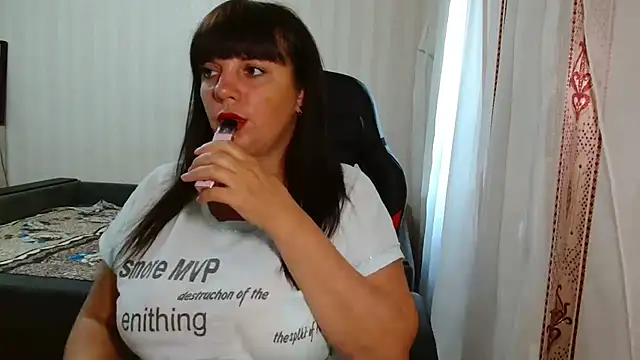 Jane Luste online show from June 3, 2026, 8:17 am