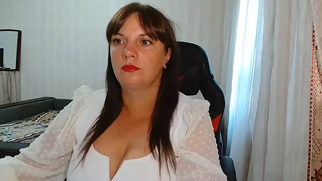 Jane Luste online show from July 4, 2026, 6:52 am