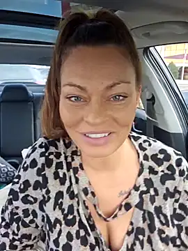 Snapshot of Erotic_and_Exotic chatting on January 5, 2025, 4:48 pm Erotic and Exotic online show from January 5, 2025, 4:48 pm