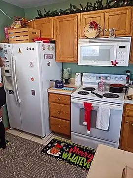 Snapshot of Erotic_and_Exotic chatting on December 16, 2025, 6:35 pm Erotic and Exotic online show from December 16, 2025, 6:35 pm