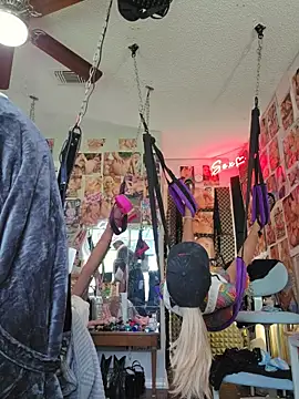 luvs2cumm69 online show from March 26, 2026, 8:14 pm