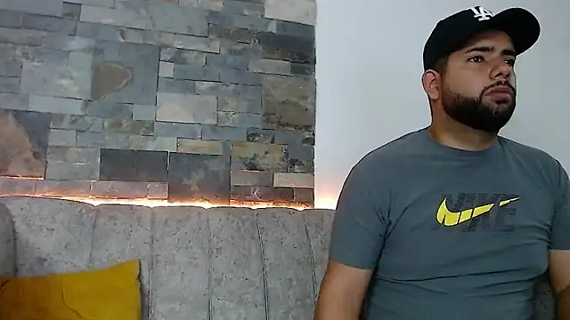 passionate love22 online show from February 2, 2026, 12:15 pm