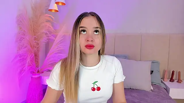 sofia pamela online show from January 25, 2025, 3:20 pm