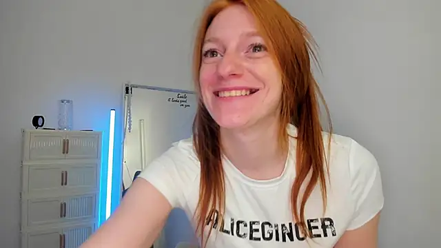 Aliceginger99 online show from March 23, 2026, 6:28 am