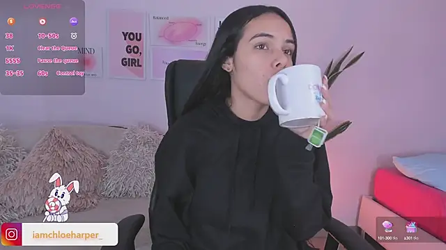 ChloeHarper  online show from January 9, 2025, 12:09 pm