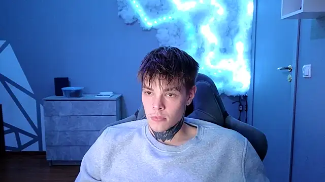 DENIS HERE online show from December 1, 2024, 4:29 pm