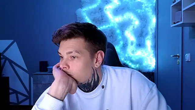 DENIS HERE online show from December 2, 2024, 12:29 pm