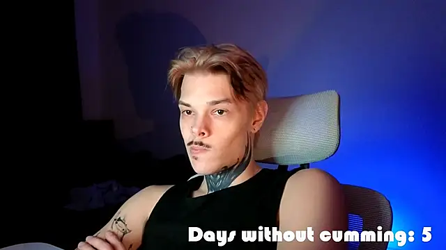 DENIS HERE online show from April 24, 2026, 7:27 pm